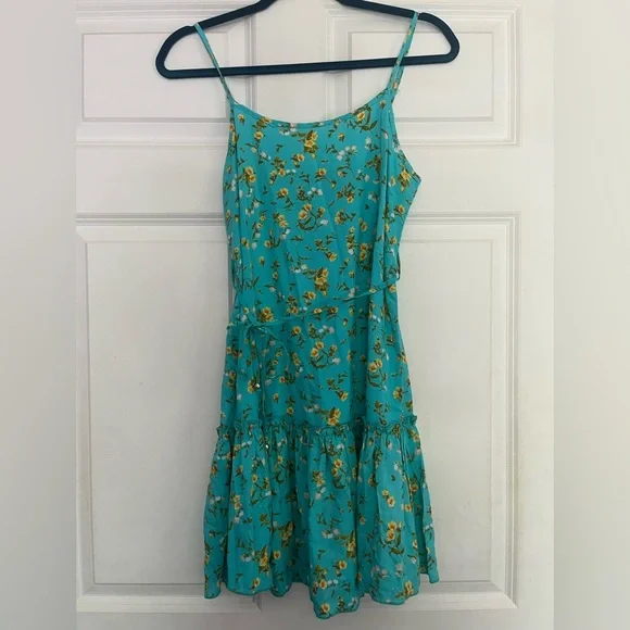 Rue21 | Dresses | Nwot Rue 2 Blue Green Yellow Floral Spaghetti Strap Dress W Waistband Tie | Poshmark Rue21 | Dresses | Nwot Rue 2 Blue Green Yellow Floral Spaghetti Strap Dress W Waistband Tie | Poshmark